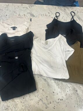 Women’s S Tank & Tee Bundle tank top short and long sleeve basic wardrobe